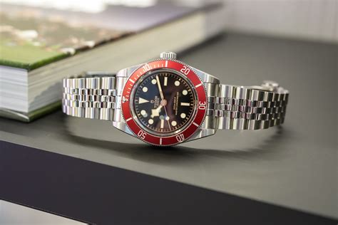 tudor black bay burgundy review